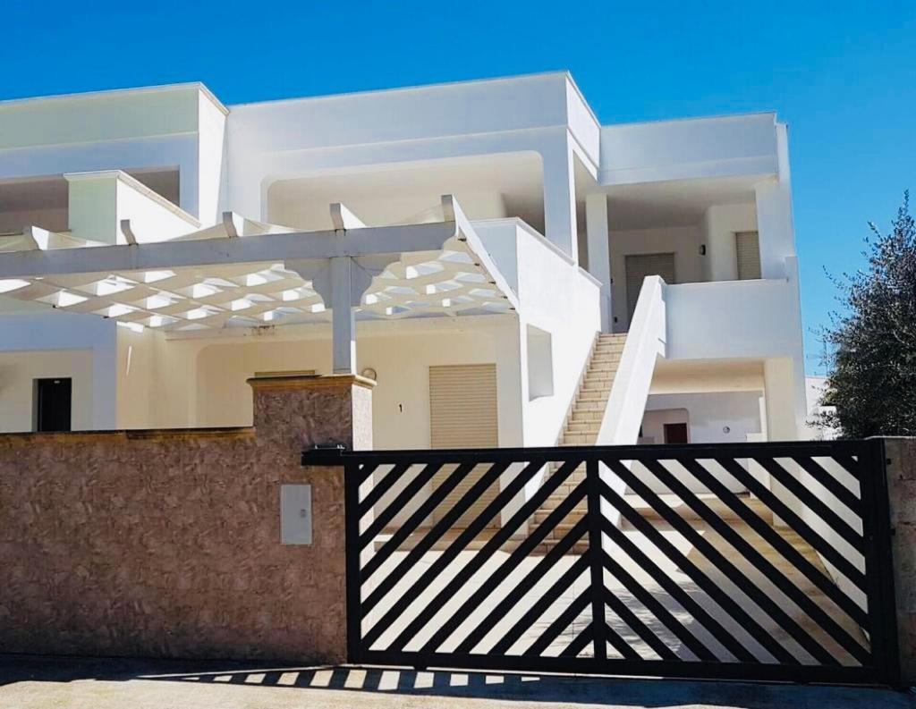 Апартаменти Mancaversa Gallipoli Casa Vacanza Stefania Марина-ді-Манкаверса Екстер'єр фото